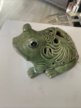Collectible Green Glazed Ceramic Frog Figurine/ Night Light